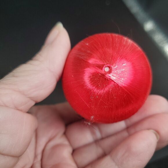 Vintage Red Satin Wrapped Ornaments 1960s Christmas Set of 10 - Picture 4 of 7